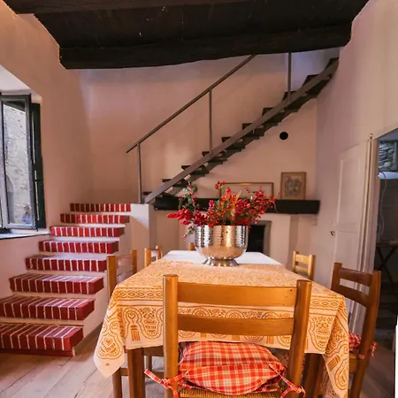 La Corte Sul App Carlotta * Ameno