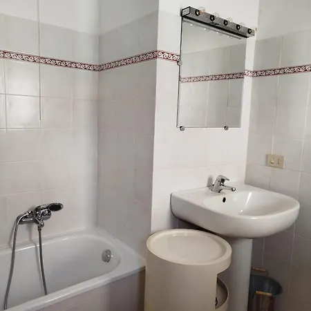 Apartment La Corte Sul App Carlotta Ameno